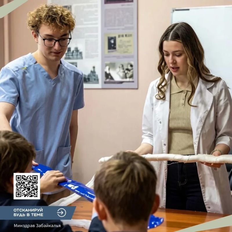 Медицина начинается со школьной парты: как в медакадемии растят будущих врачей