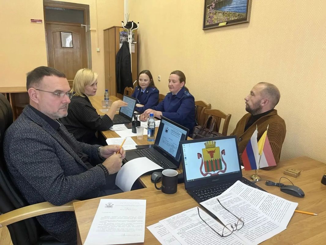 В городской Думе 22 октября состоялись заседания профильных комитетов В городской Думе 22 октября состоялись заседания профильных комитетов