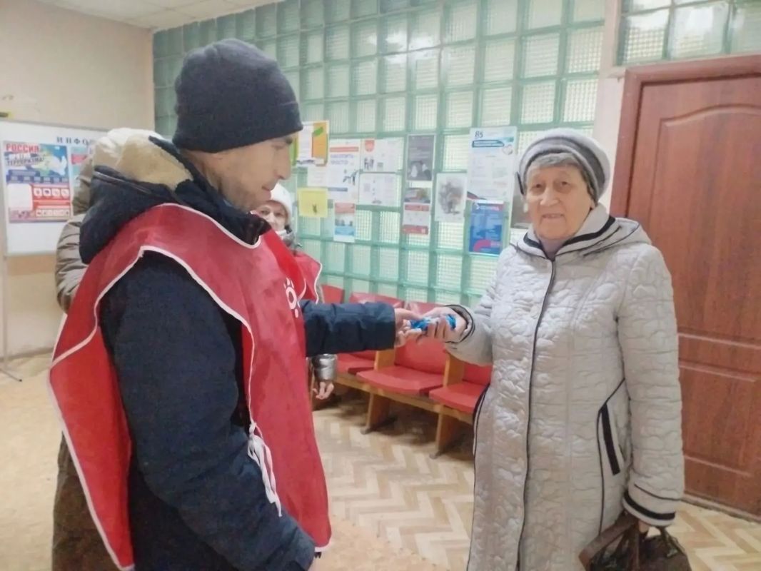 Подопечные Социального приюта провели акцию ко Дню бабушек и дедушек Подопечные Социального приюта провели акцию ко Дню бабушек и дедушек