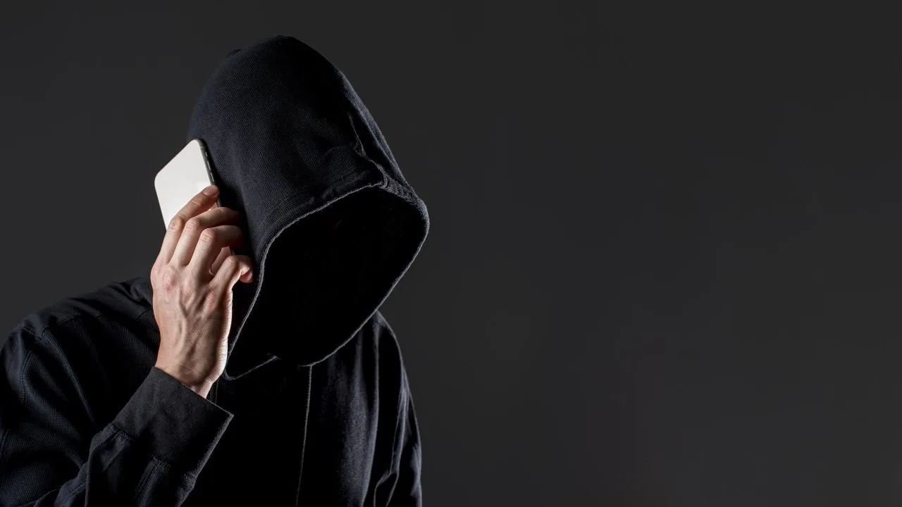 Пенсионерка из Читы испугалась обвинений в спонсировании ВСУ и чуть не перевела 300 рублей мошенникам