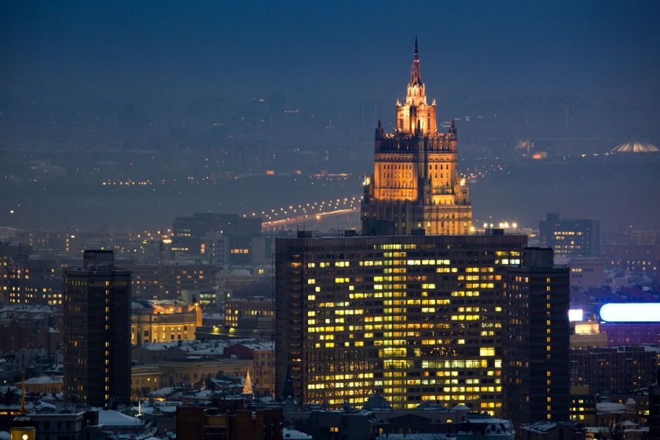 ������� ������������� � ������ ������� � �����